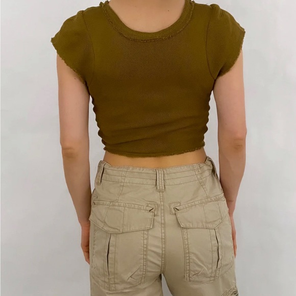 Free people Khaki cinch front crop top medium NWOT - Picture 4 of 10